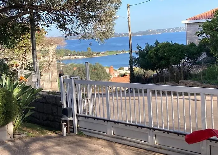 Semesterbostad A 5 Minutes A Pied Du Centre De Vecchio Porto-Vecchio (Corsica)